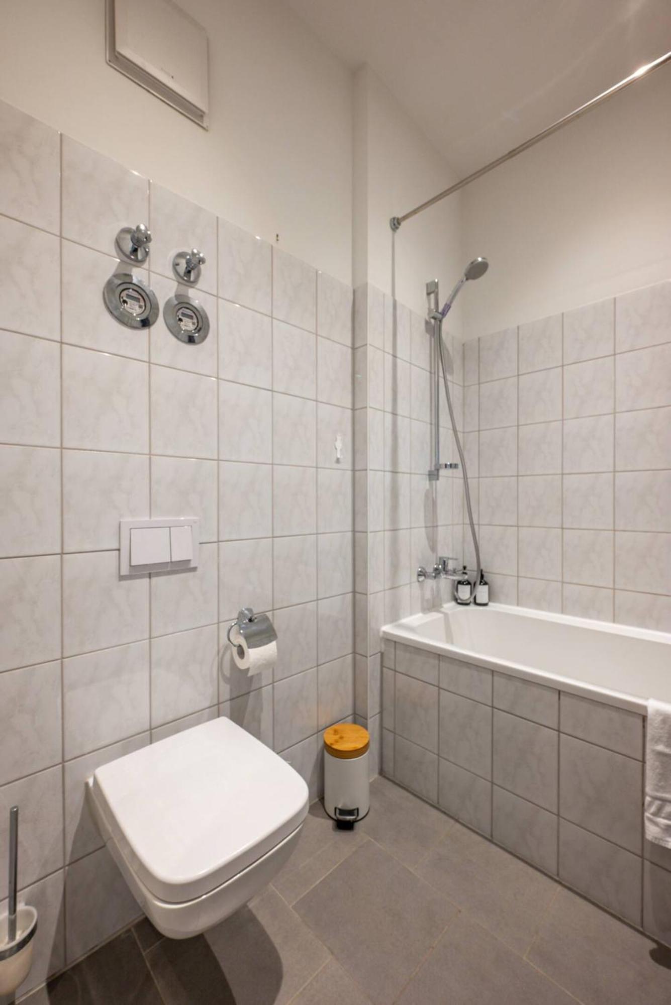 Arbio I Retro Near Hauptbahnhof Apartment *